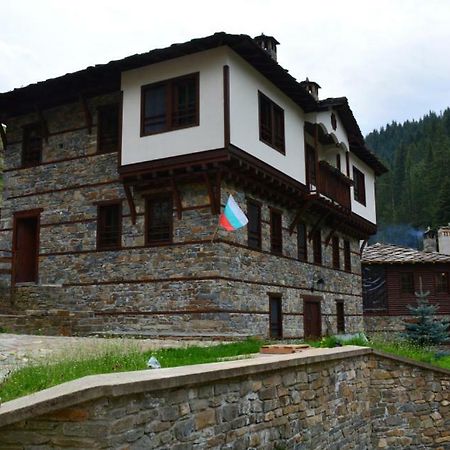 Къща За Гости Гайтана Shiroka Laka Bagian luar foto